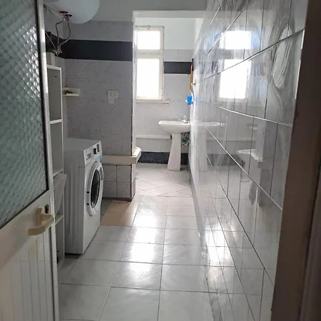 Apartment Spacious Residential *