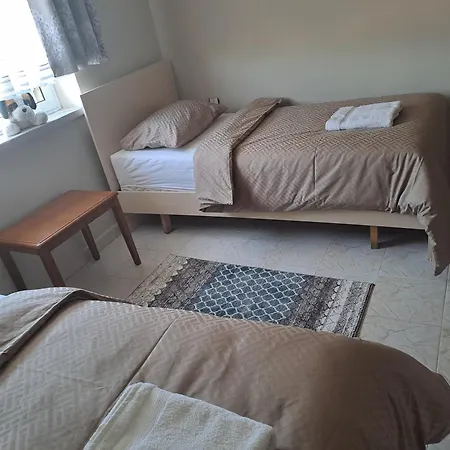 Spacious Residential * 地拉那